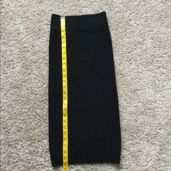 🔥🔥HOST PIC🔥🔥Express Pencil Skirt - Picture 3 of 7